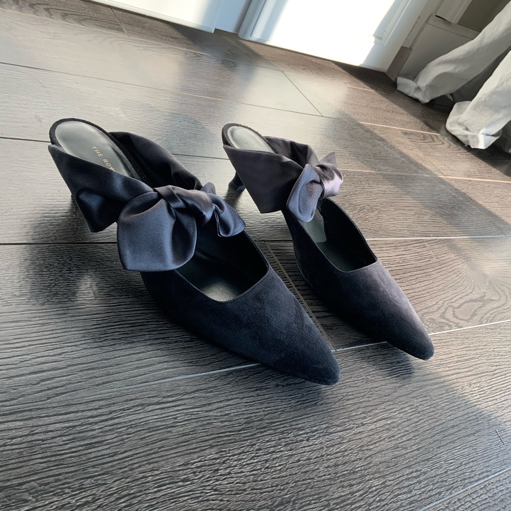 The Row Coco Satin Bow Suede Mule 40 / 9.5 new 😍